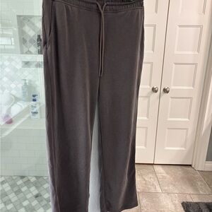 Athleta Seasoft Midrise Straight Pant